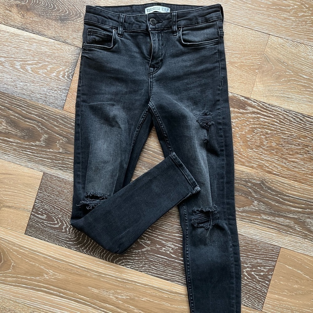 ZARA Black Basic Denim Skinny Jean sz. 2